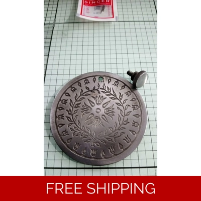 Singer 66k rear cover plate and fixing Singer part No 32561 title=